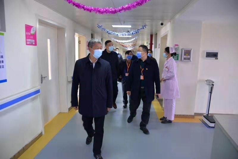 新年开工，集团领导到康乃馨公司调研并看望慰问一线员工